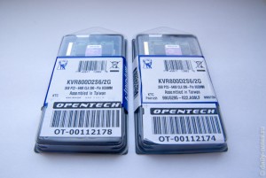Два модуля Kingston 2GB