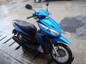 Наш байк, Honda Click