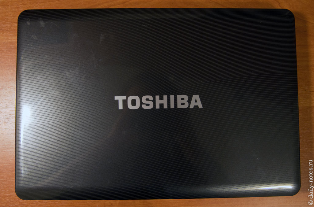 Крышка ноутбука Toshiba L500