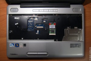 Отсоединяем Wifi у ноутбука Toshiba L500