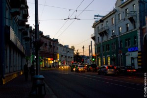 Центр Иркутска поздно вечером