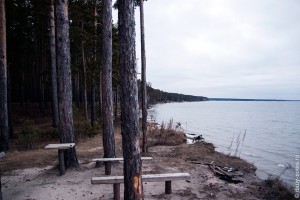 Какая-то самопальная стоянка рыбаков