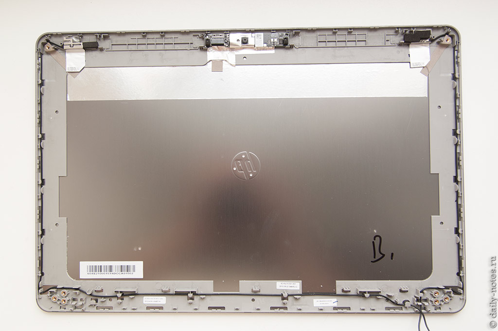 Наружняя часть крышки ноутбука HP 4540s внутри