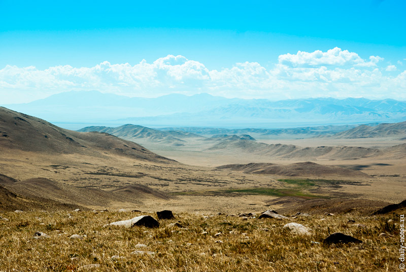 Горный перевал в Тыве, граница с Монголией