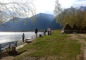 База Кырсай, южный берег Телецкого озера