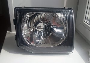 Фара DEPO для Pajero 2